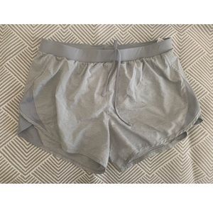 NWOT Under Armour Women’s Running Shorts- M Gray